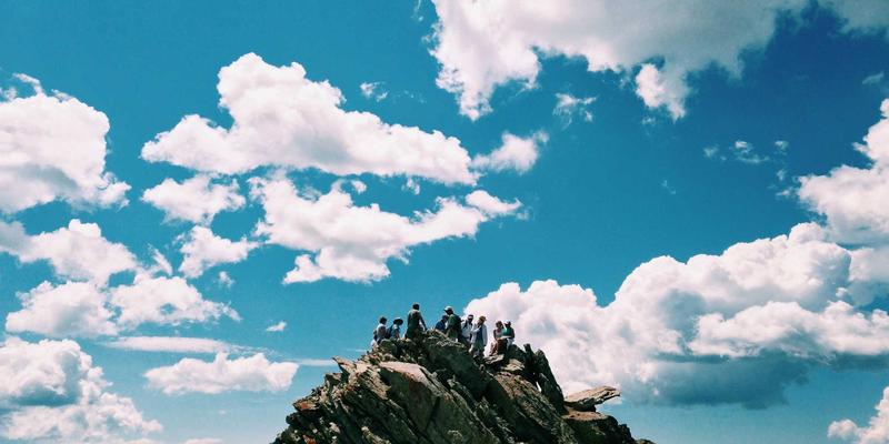 铝材加工44：揭秘建筑材料领域的精密工艺与旭恒铝材的工业解决方案